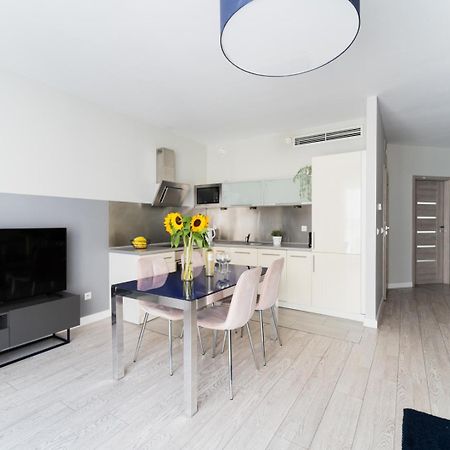Nice Apart-City Center Krawiecka Apartment Wroclaw Exterior photo